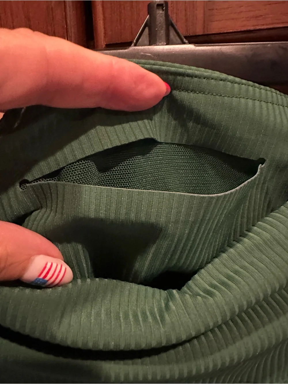 Lululemon biker shorts green sz 8